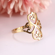 Load image into Gallery viewer, Dawapara Hyperbole Party Rings Four-leaf Clover Hollow Wedding Bands Ring Stainless Steel Jewelry Rose Gold