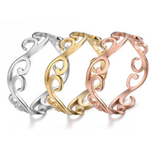 Load image into Gallery viewer, Dawapara Hyperbole Party Rings Four-leaf Clover Hollow Wedding Bands Ring Stainless Steel Jewelry Rose Gold