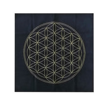 Load image into Gallery viewer, The Flower Of Life Crystal Lattice Tarot Card Tablecloth Velvet Divination Altar Board Game Fortune Astrology Oracle Cards Cloth
