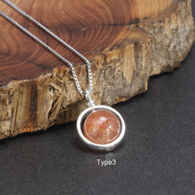 Load image into Gallery viewer, Real Pure 925 Sterling Silver Labradorite Pendant Necklace With Box Chain Simple Elegant Natural Stone Pendant For Women
